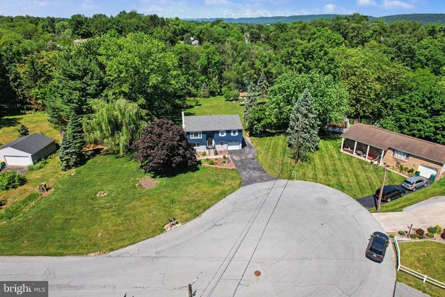 1560 SELTZER CT, Mechanicsburg, PA 17050