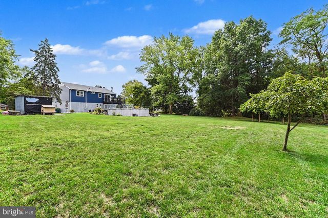1560 SELTZER CT, Mechanicsburg, PA 17050