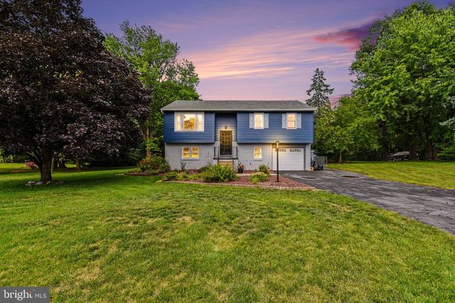 1560 SELTZER CT, Mechanicsburg, PA 17050