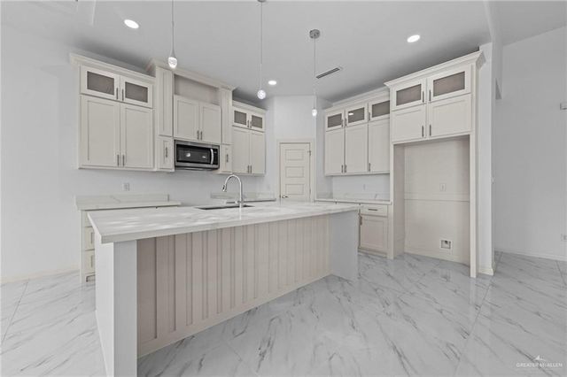 4020 Alexia Lane, Edinburg, TX 78542