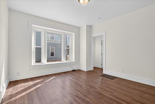 905 W Grand Avenue, Beloit, WI 53511