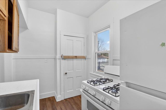 905 W Grand Avenue, Beloit, WI 53511