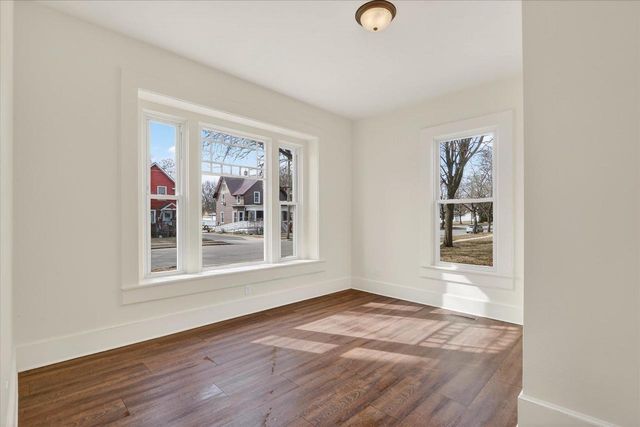 905 W Grand Avenue, Beloit, WI 53511