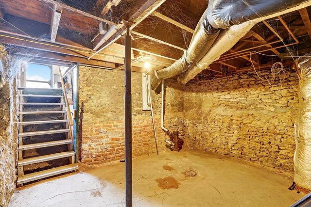 905 W Grand Avenue, Beloit, WI 53511