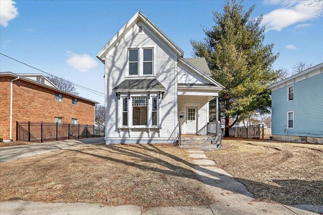 905 W Grand Avenue, Beloit, WI 53511