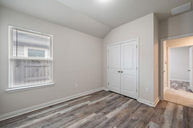 8214 Cottage Rose DR, Austin, TX 78744