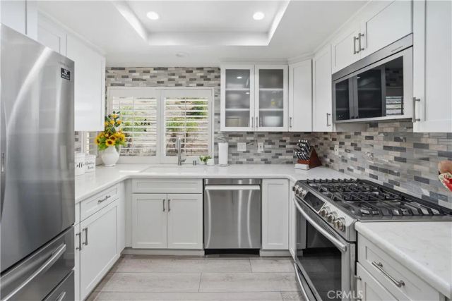 21725 Jeffers Lane, Saugus, CA 91350