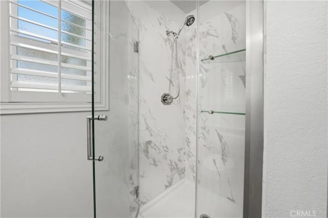 21725 Jeffers Lane, Saugus, CA 91350