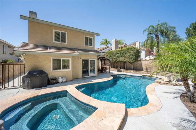 21725 Jeffers Lane, Saugus, CA 91350