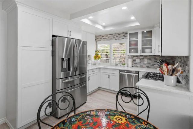 21725 Jeffers Lane, Saugus, CA 91350