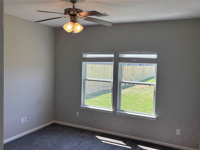 121 Road 51021, Cleveland, TX 77327