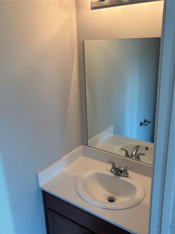 121 Road 51021, Cleveland, TX 77327