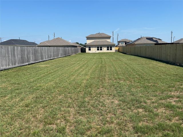 121 Road 51021, Cleveland, TX 77327