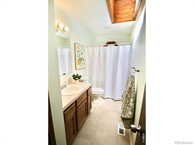 1609 Axial Drive, Loveland, CO 80538