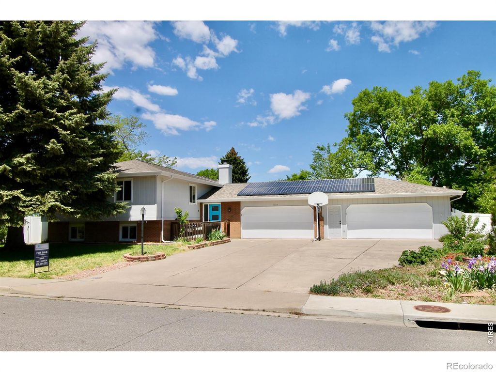1609 Axial Drive, Loveland, CO 80538