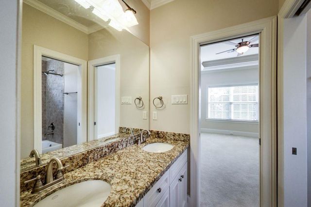 4324 Ione Street, Bellaire, TX 77401