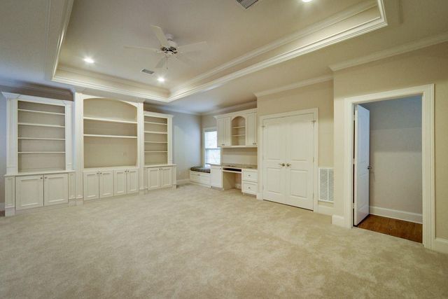 4324 Ione Street, Bellaire, TX 77401