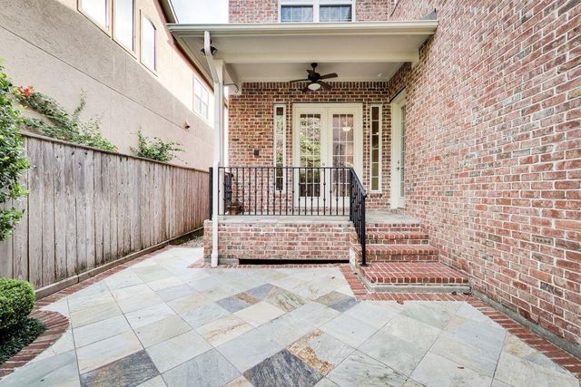4324 Ione Street, Bellaire, TX 77401
