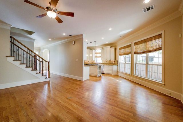 4324 Ione Street, Bellaire, TX 77401
