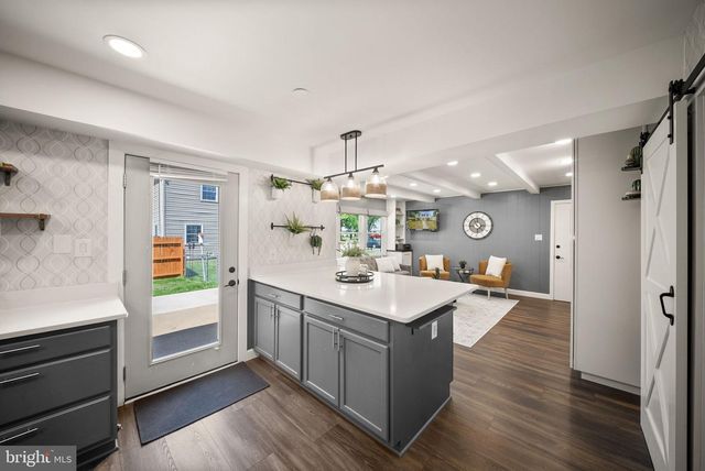 4200 MARBLE LN, Fairfax, VA 22033