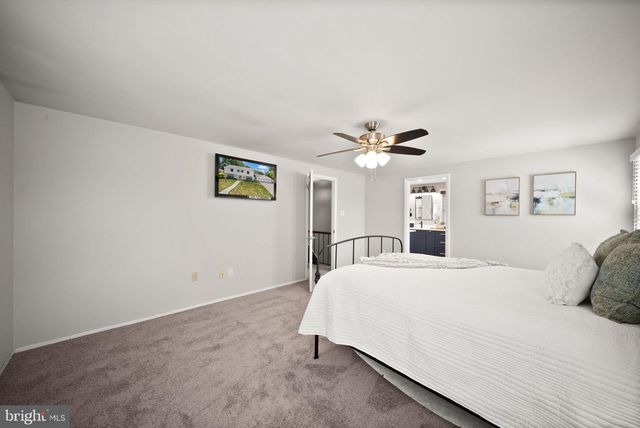 4200 MARBLE LN, Fairfax, VA 22033