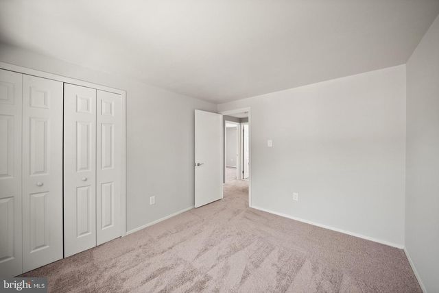 4200 MARBLE LN, Fairfax, VA 22033