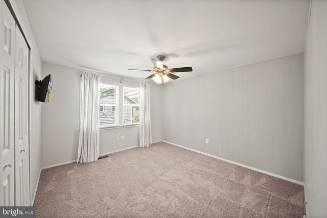 4200 MARBLE LN, Fairfax, VA 22033