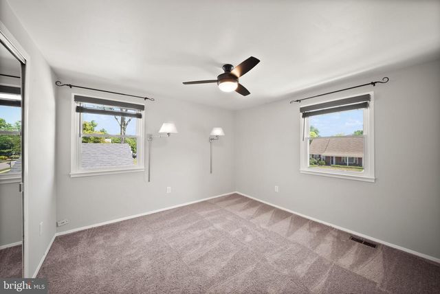 4200 MARBLE LN, Fairfax, VA 22033