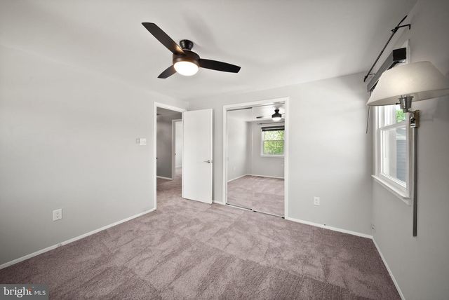 4200 MARBLE LN, Fairfax, VA 22033