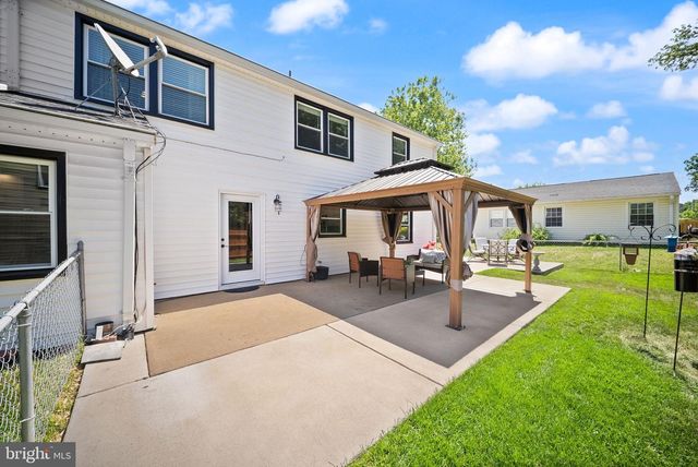 4200 MARBLE LN, Fairfax, VA 22033
