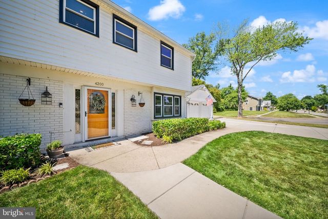 4200 MARBLE LN, Fairfax, VA 22033