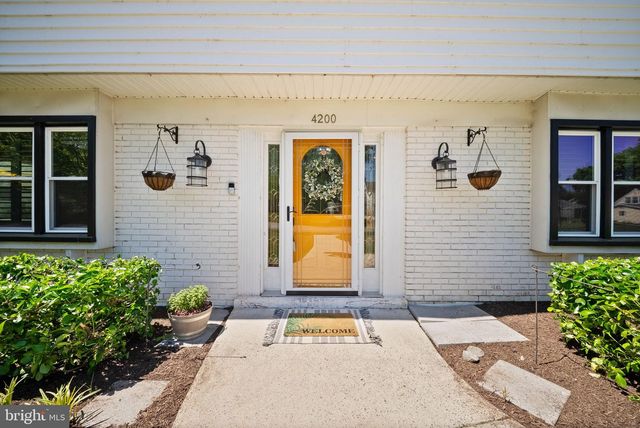 4200 MARBLE LN, Fairfax, VA 22033