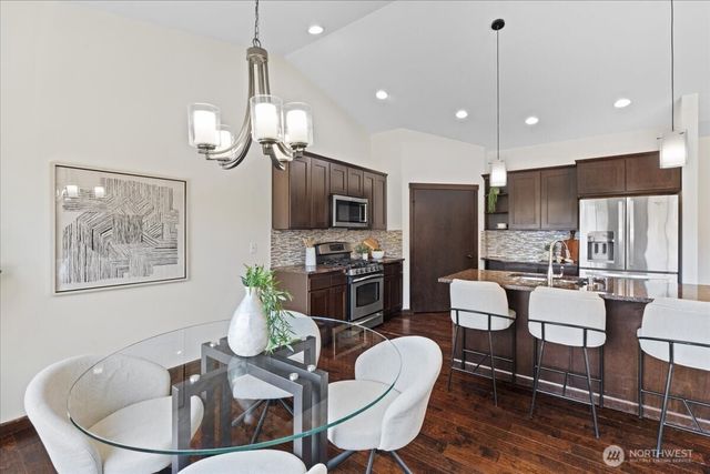 7523 Broadway, Everett, WA 98203