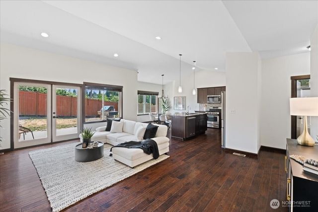 7523 Broadway, Everett, WA 98203