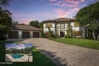 7 Spanish Oaks Court, Palm Coast, FL 32137