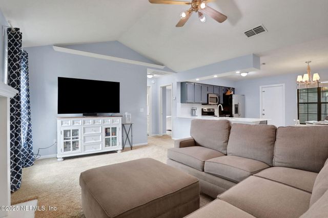 7961 EVENING FLOWER Lane, Jacksonville, FL 32244