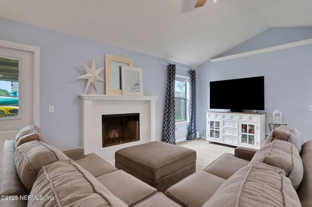 7961 EVENING FLOWER Lane, Jacksonville, FL 32244