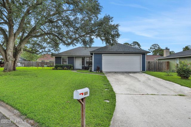 7961 EVENING FLOWER Lane, Jacksonville, FL 32244