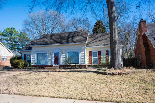 3060 EDGEWORTH LN, Memphis, TN 38119