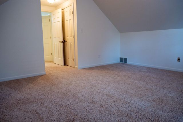 3060 EDGEWORTH LN, Memphis, TN 38119