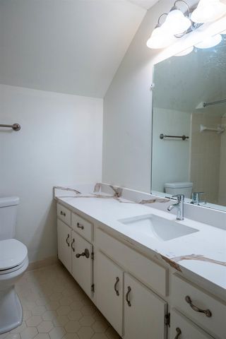 3060 EDGEWORTH LN, Memphis, TN 38119