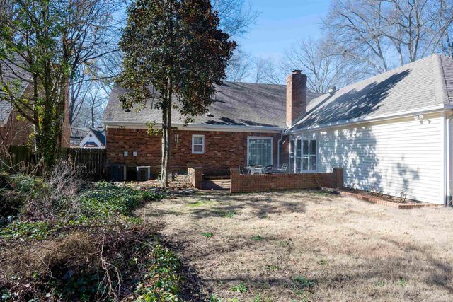 3060 EDGEWORTH LN, Memphis, TN 38119