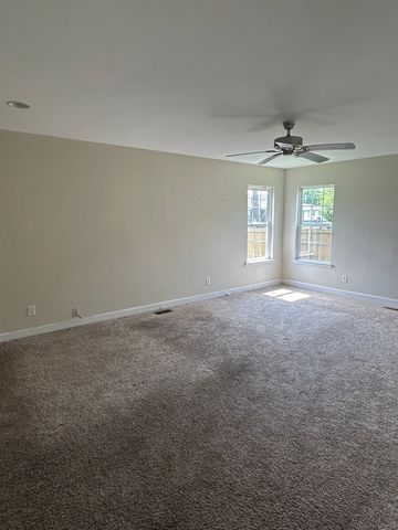 1726 Underwood St, Nashville, TN 37208