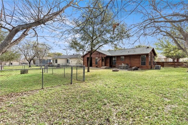 806 Enfield Street, Bryan, TX 77802