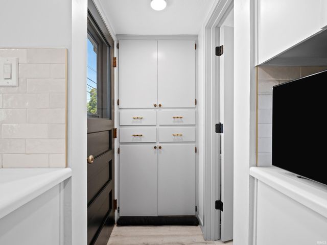 1719 Vermont Avenue, Fort Wayne, IN 46805