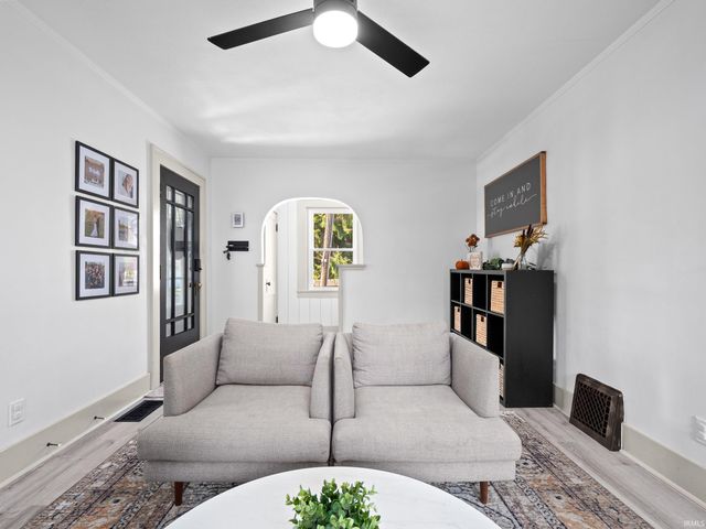 1719 Vermont Avenue, Fort Wayne, IN 46805