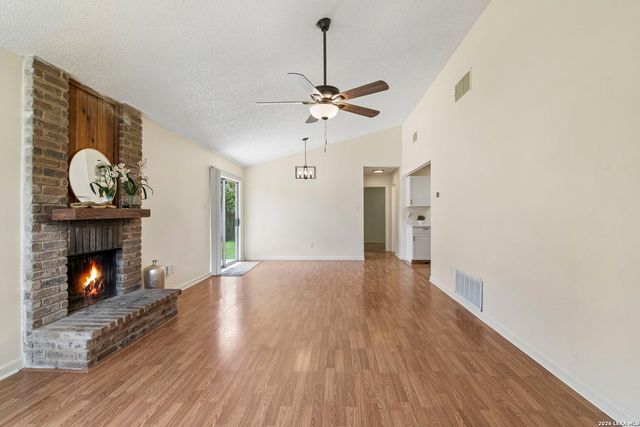 7267 Hardesty, San Antonio, TX 78250