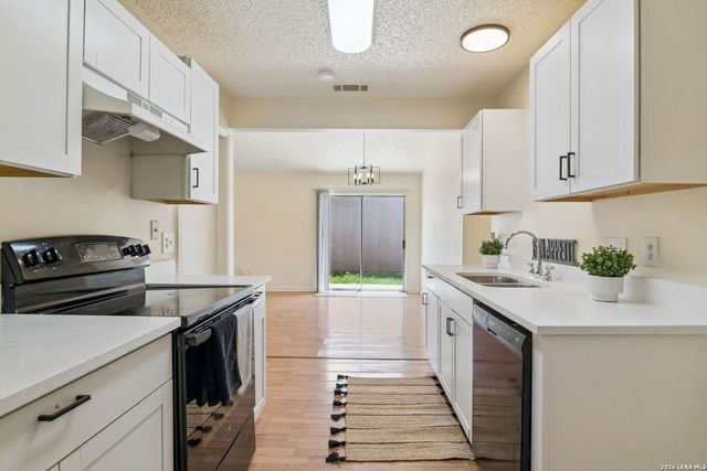 7267 Hardesty, San Antonio, TX 78250
