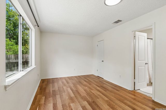 7267 Hardesty, San Antonio, TX 78250