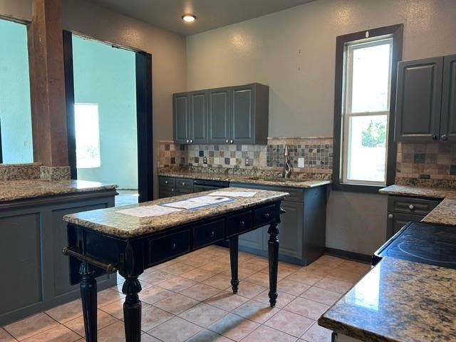195 Whitworth Road, Whitewright, TX 75491